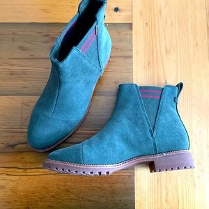Tom’s Booties. Like new